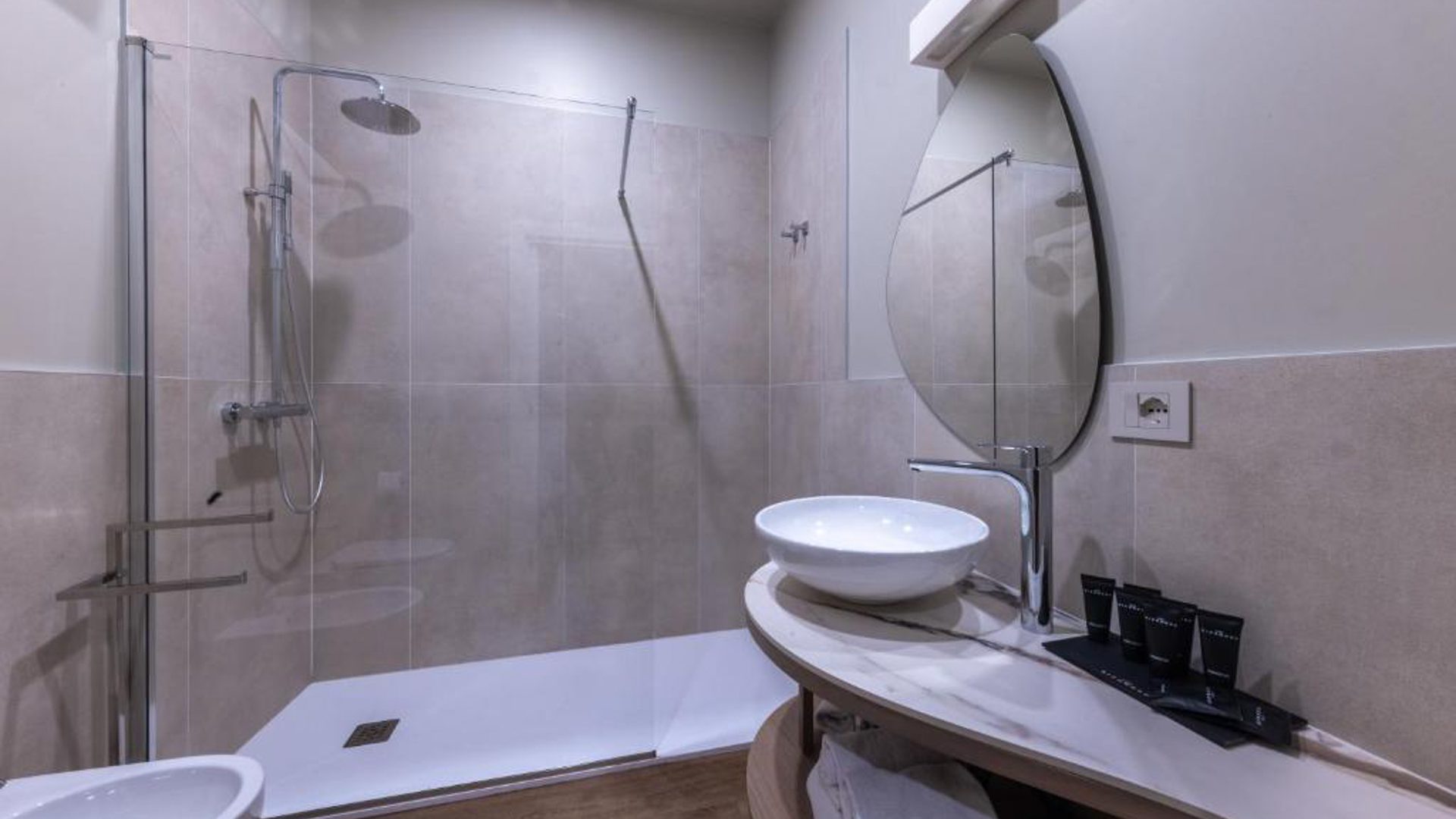 hihotels-trento-hi-rooms-camera-doppia-matrimoniale-4