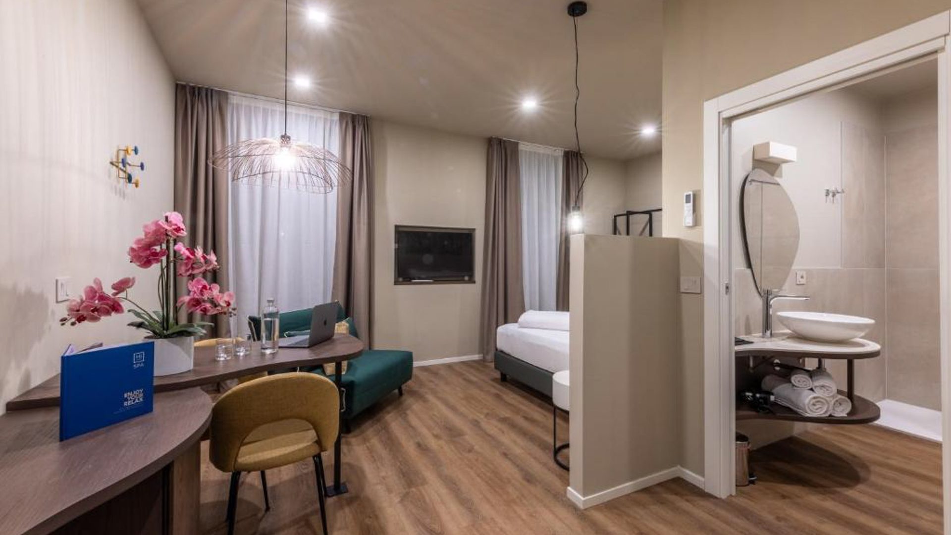 hihotels-trento-hi-rooms-camera-doppia-matrimoniale-large-4