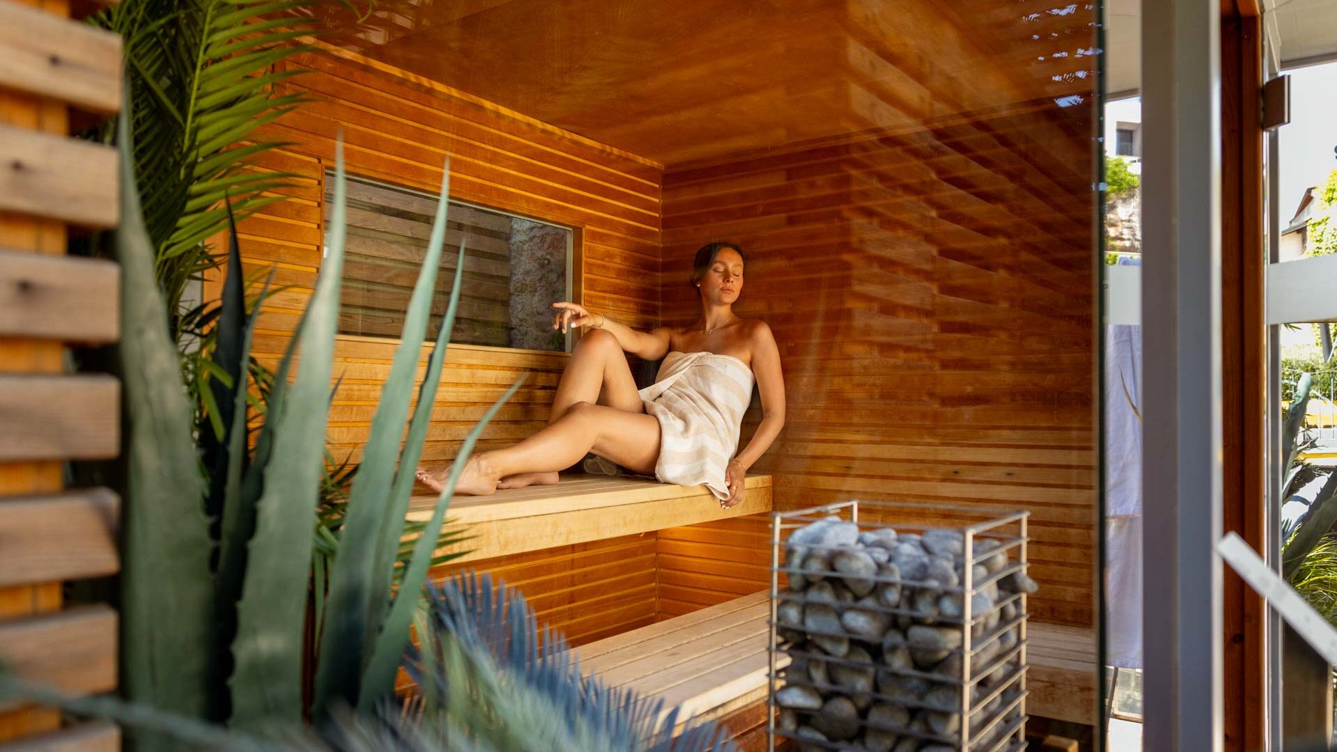 hihotels-trento-hotel-in-trentino-sauna-esterna